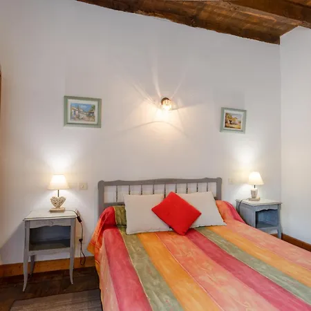 Etxaluzenea Holiday home *