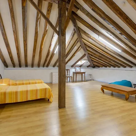 Etxaluzenea Casa vacanze *